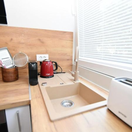 Nicole Apartment 里耶卡 外观 照片