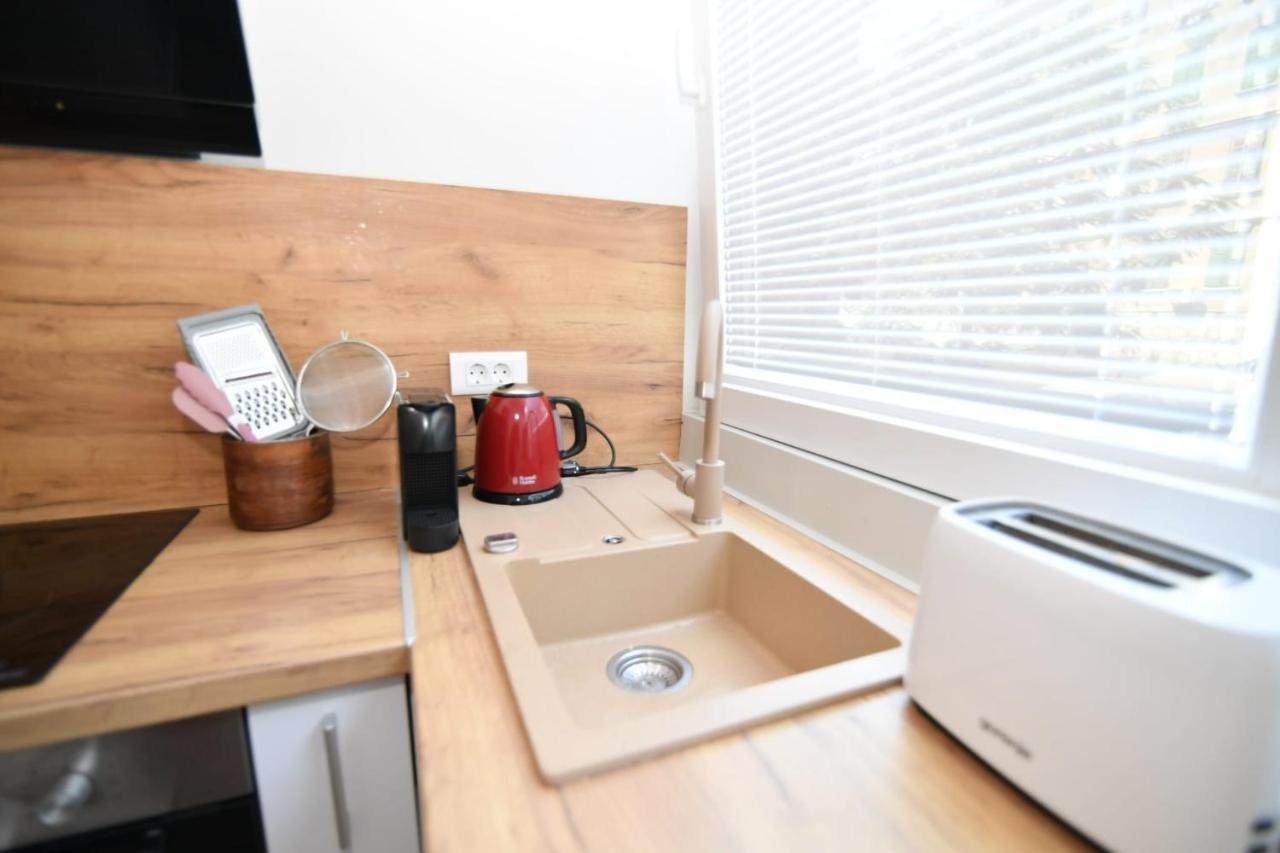 Nicole Apartment 里耶卡 外观 照片